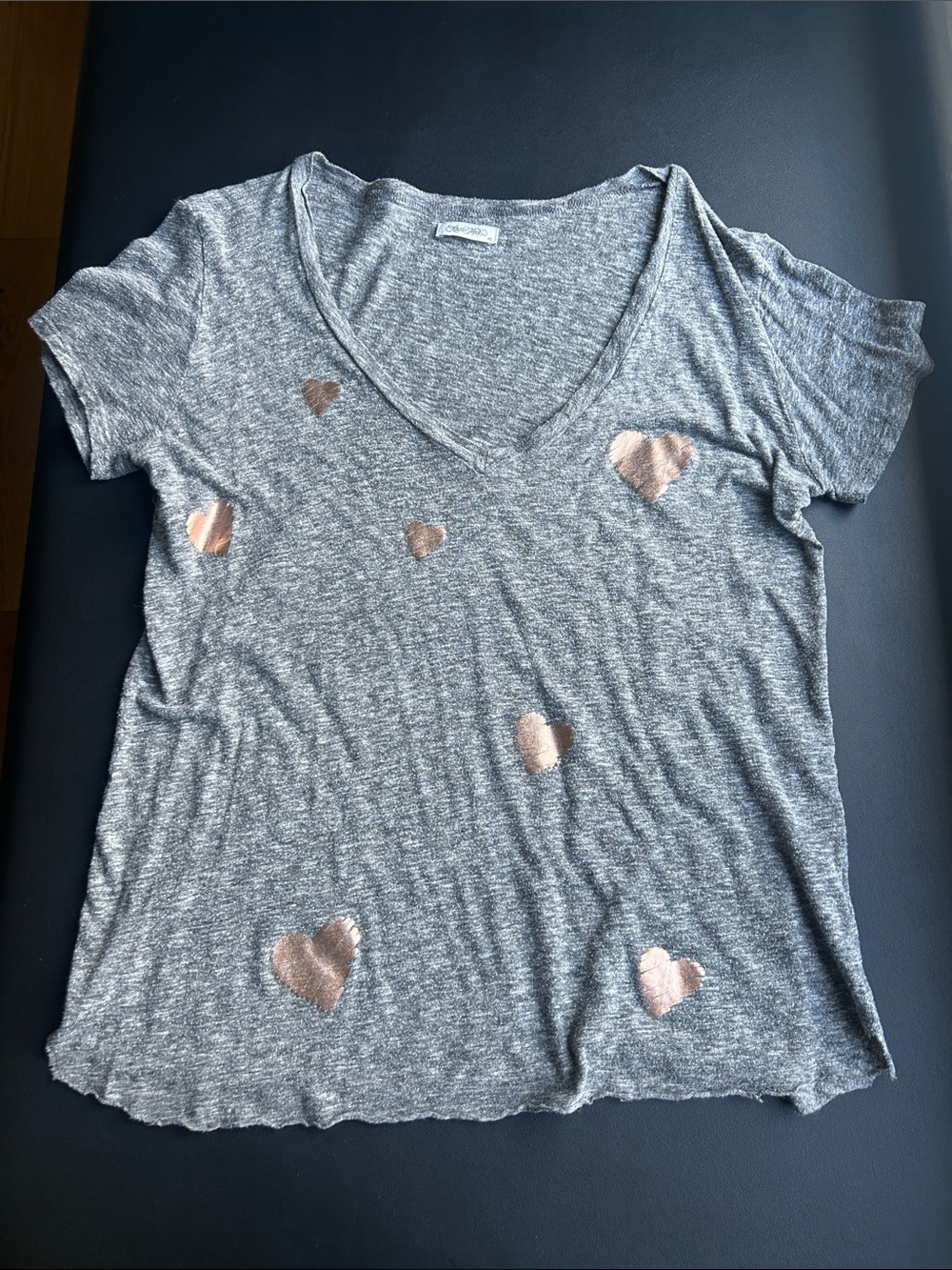Lauren Moshi Gray V-Neck Tee with Metallic Rose Gold Hearts
